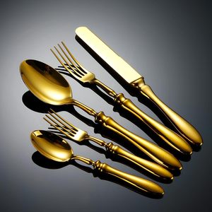 Hôtels européens Couverts Cuillère à salade et fourchette Baguettes avec manche en noyer Vaisselle en métal fabriquée en gros par le fournisseur - Product Image 5