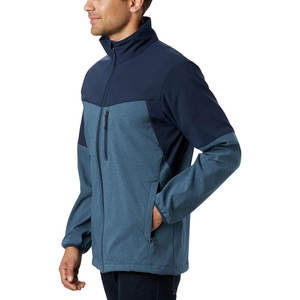 Fourniture en usine de vestes softshell de haute qualité pour hommes veste softshell d'extérieur de randonnée et de sport imperméable personnalisée pour hommes - Product Image 4
