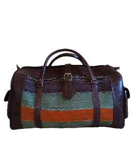 Sac de voyage week-end en cuir marocain fait main |   Sac de voyage en cuir véritable avec tissu berbère traditionnel |   Léger et de grande taille - Product Image 5