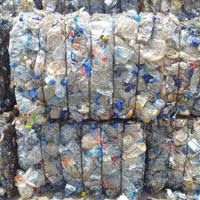 Línea de lavado de trituración de reciclaje de botellas de PET de alta eficiencia Reciclaje de copos de botellas de PET disponible en pedidos al por mayor - Product Image 5