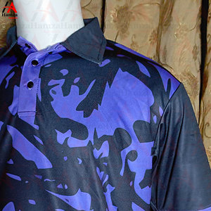 เสื้อโปโลคอตตอนสำหรับผู้ชายเสื้อโปโลคอตตอนสองโทนสีแดงและดำพิมพ์โลโก้ได้ตามต้องการ - Product Image 6