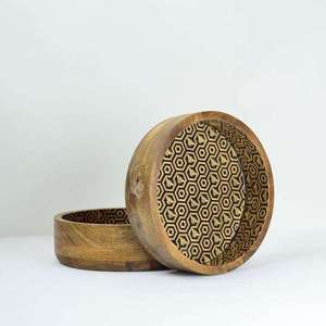 Bols ronds en bois de manguier faits à la main de luxe Technique personnalisable durable de qualité pour mélanger les fruits pour les cadeaux d'affaires - Product Image 1