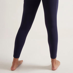 Nouveaux leggings d'entraînement en soie à taille haute pantalons de yoga à la mode en vente pour femmes meilleurs vêtements de sport pour femmes de haute qualité - Product Image 4