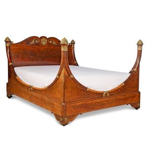 Cadre de lit en bois style Empire - Product Image 1