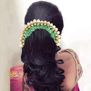 Tip Top Fashions Floral Hair Broche Blanco Verde Floral Accesorio para el cabello 1505307C - Product Image 1