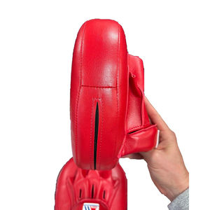 Almohadillas de enfoque de boxeo de PU ligeras para uso en boxeo Manoplas de boxeo ergonómicas hechas en Pakistán - Product Image 5