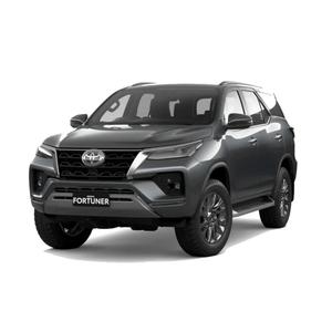 2022 usado para Fortuner SUV gasolina Turbo FWD con asientos de cuero e interior oscuro - Product Image 4
