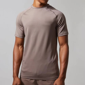 ชุดเสื้อยืดผ้าคอตตอนสำหรับผู้ชาย, ชุดเสื้อยืดแห้งเร็วระบายอากาศได้ดีกางเกงขาสั้นสองชั้น - Product Image 4