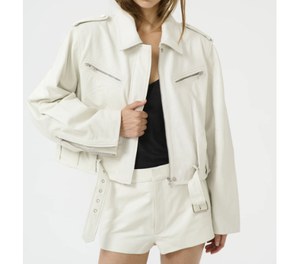 เสื้อแจ็กเก็ตหนังสำหรับผู้หญิงแจ็กเก็ตหนังสไตล์แฟชั่นมาตรฐานสำหรับฤดูหนาว - Product Image 1