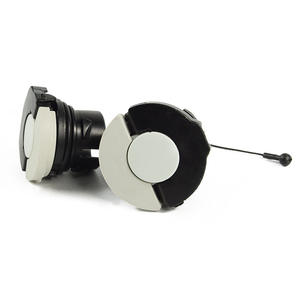 Ensemble de chapeaux de couvercle de réservoir de couvercles de mazout pour <span class=keywords><strong>STIHL</strong></span> MS180 170 018 017 pour pièces de rechange de tronçonneuse - Product Image 2