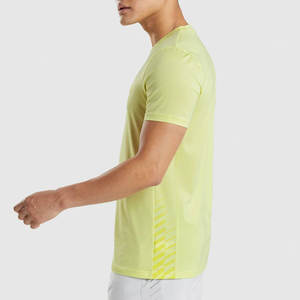 2025 nuevo diseño ropa de entrenamiento de gimnasio camiseta de gimnasio de alta calidad hecha en Pakistán camiseta de gimnasio transpirable para hombres - Product Image 3