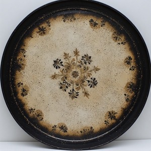 Bandeja de Hierro Metálica de Primera Calidad con Brillo Opulento, Detalles Dorados Metálicos, Superficie Brillante, Diseño Art Deco Minimalista, Decoración Ligera para el Hogar - Product Image 2