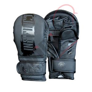 2025 Striker Mma Sparring Glove Guante de entrenamiento de cuero estándar profesional Logotipo personalizado Característica impermeable para uso diario - Product Image 1