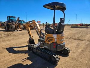 Mini-excavatrice de 1,7 tonne Case CX17C avec hydraulique Bosch Rexroth et moteur Yanmar pour la construction et l'aménagement paysager - Product Image 5