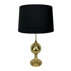 Lámpara de mesa contemporánea Creatividad personalizada Habitación DE LOS NIÑOS Estudio Villa Hotel Dormitorio Mesita de noche Escritorio Accesorios de iluminación - Product Image 1