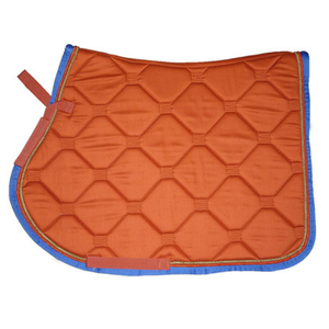 Tapis de selle matelassé de haute qualité pour chevaux – Fabricant sur mesure en gros pour des performances équestres durables - Product Image 1