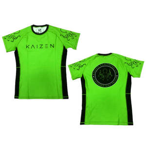 2025 Unisex personalizado impreso compresión BJJ Rash Guard hombres y adultos manga corta MMA camisa con tecnología OEM - Product Image 3