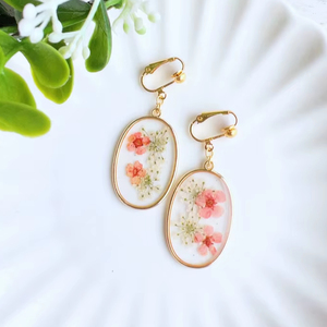 Pendientes Minimalistas de Resina Hechos a Mano para Mujer |   Pendientes de Botón Modernos, Elegantes, Vintage y Tradicionales |   Ligero, Moderno y a Bajo Precio - Product Image 1