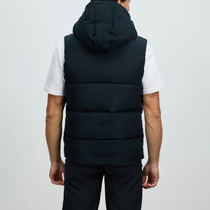 Chaleco acolchado informal para hombre con logotipo personalizado de alta calidad, ligero, sin mangas, cálido, ecológico, para invierno - Product Image 2