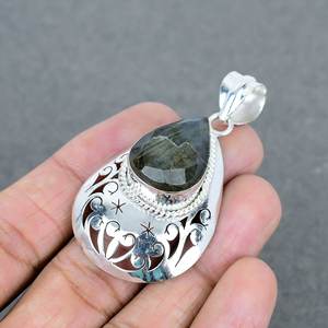 Meilleure vente plaqué argent mode laiton vert Onyx déclaration pendentif collier à breloques en forme de poire bijoux au meilleur prix - Product Image 2