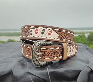 Ceinture Western en cuir repoussé de style vintage avec carte à jouer Poker Design matériau en peau de vache et boucle en alliage blanc - Product Image 1