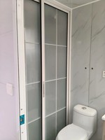 La maison modulaire intégrée moderne et populaire avec un compartiment amovible est idéale pour le bureau, la vie quotidienne ou l'usage commercial