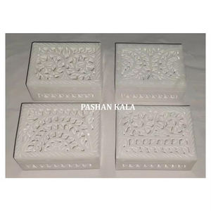 Fabricante y mayorista hecho a mano mármol natural tallado forma rectangular para joyeros de anillo propósito de embalaje - Product Image 1