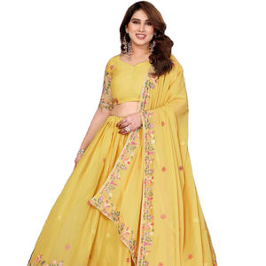 ชุดเลเฮนกาโชลีงานปักหนักทั้งสองด้าน ผ้าจอร์เจตต์เทียม 3 สี ดีไซน์หรูหรา เหมาะสำหรับงานแต่งงาน งานดิวาลี อีด หรือคริสต์มาส - Product Image 1