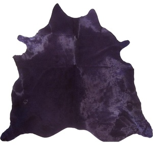 Tapis en peau de vache bleu et noir véritable cheveux sur tapis en cuir tapis moderne fait à la main pour bureau à domicile décor intérieur et extérieur - Product Image 4