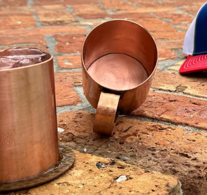 แก้วมักสำหรับใส่เบียร์ค็อกเทลโลหะขนาด16ออนซ์500มล. แก้วมักทำจากทองแดงผสมมอสโกลด์พร้อมโลโก้และตราสินค้าตามสั่ง - Product Image 3