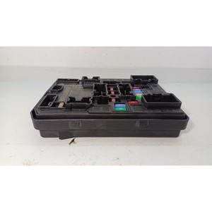 Boîtier de commande de porte-fusibles RENAULT Captur Série 284B64086R H4M630 hybride 1598 (19>) - Product Image 4