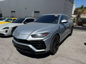 Lamborghini Urus 2020 en perfecto estado - Product Image 3