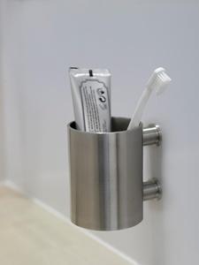 Porte-brosse à dents en acier inoxydable pour la salle de bain familiale avec plusieurs emplacements pour une organisation facile - Product Image 3
