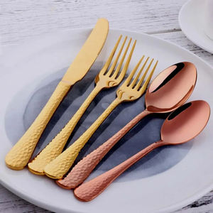 Cubiertos con mango de mármol azul cielo, cuchara de acero inoxidable recubierta de PVD dorado, juego de cuchara de boda para comedor fino hecho en La India - Product Image 3