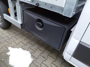 Capteurs de stationnement avant et arrière pour fourgon Master 2025, état impeccable, à vendre - Product Image 6