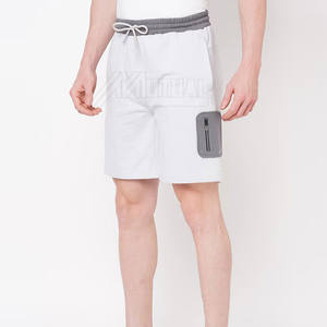 Pantalones cortos de verano ligeros, transpirables y cómodos para hombre, patrón sólido informal en el mejor material - Product Image 2