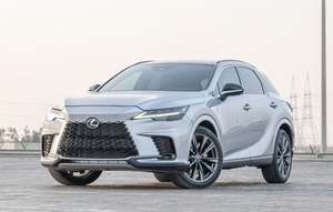 ENVÍO A TODO EL MUNDO, DEPÓSITO INICIAL, Nueva Camioneta 2023, Volante a la Izquierda, Transmisión Automática, Motor de Gasolina de 4L - Product Image 3