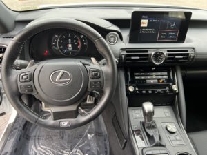 Lexus IS 350 F SPORT d'occasion propre 2023 - Product Image 6