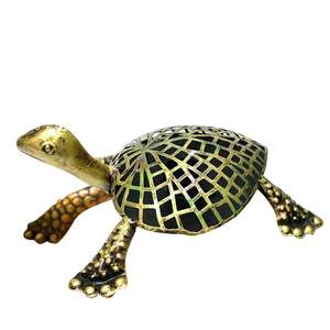 Porte-bougie élégant en métal artisanal en forme de tortue, écologique, centre de table pour Diwali et décoration spirituelle - Product Image 1