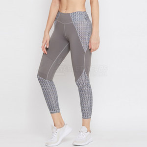 Leggings de sport pour femmes, taille élastique, couleur unie, mi-longueur, vêtements de yoga, sans couture, longueur intégrale, écologiques, légers - Product Image 3