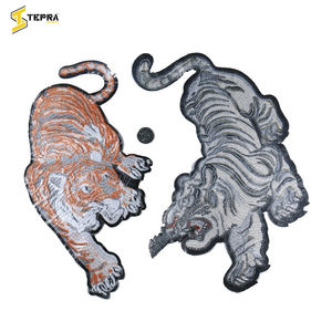 Parches de fieltro de PVC bordados de alta calidad de Tepra Sports, el nuevo corazón de diseño del mejor proveedor para ropa y sombrero, servicio OEM - Product Image 2