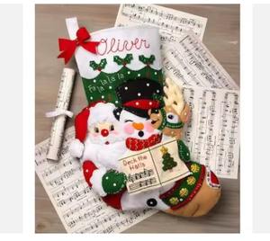 ชุดถุงเท้าคริสต์มาสอะคริลิคขนาด 18 นิ้ว เป็นมิตรกับสิ่งแวดล้อม - ซานต้า คริสต์มาส คาร์ออลส์ - Product Image 1