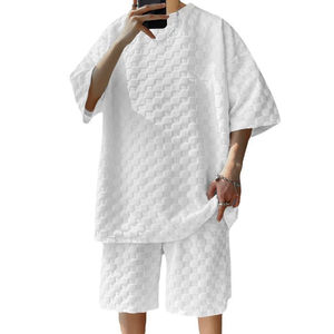 2025 à la mode damier grande taille décontracté hommes été deux pièces t-shirt et short de sport ensemble avec Logo personnalisé - Product Image 1