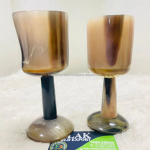 Authentique verre à vodka en corne de boeuf Viking 60ml pour boire de la tequila pour la bière, le vin et l'hydromel de Falak World Export - Product Image 5