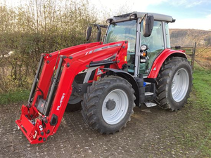 USADO Y Massey Ferguson 135. Tractor de carga - Product Image 2