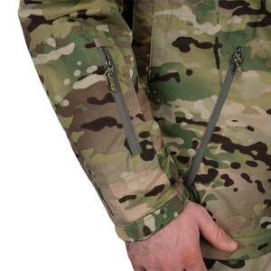 Chaqueta Softshell resistente al agua para hombre con forro polar de tela de lona con cuello levantado Camo Fleece Softshell - Product Image 5