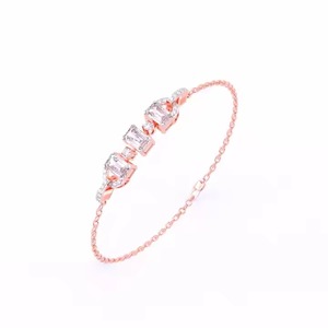 Bracelet en diamant en or taille émeraude de qualité supérieure avec diamant cultivé en laboratoire Bracelet de bijoux en diamant en or fin pour filles et femmes - Product Image 6