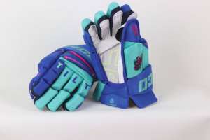 Gants de hockey sur glace OEM de haute qualité, protection sportive durable avec logo et couleur personnalisés - Product Image 4