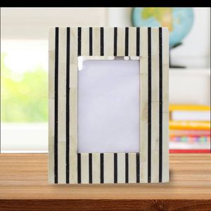 กรอบรูปตกแต่งติดผนังแบบฝังที่มีมาตรฐาน - Product Image 5