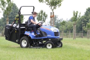 Iseki sxg เครื่องตัดหญ้าแบบ2จังหวะเครื่อง326 24V เครื่องตัดหญ้าสำหรับงานฟาร์ม - Product Image 2